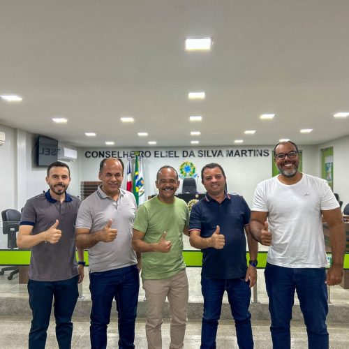 Elinaldo Araújo sela apoios em Riachão do Jacuípe de olho em 2026