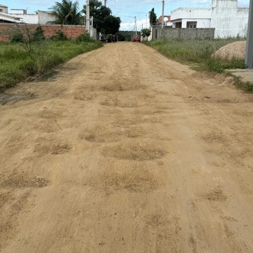 Moradores dos Loteamentos Maria Luiza clamam por melhorias nas ruas
