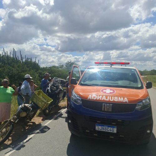 Motociclista sofre acidente ao desviar de animal na BA-120, entre Serra Preta e Riachão do Jacuípe