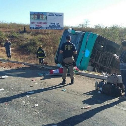 Acidente com ônibus deixa 8 mortos e 27 feridos de Euclides da Cunha e Quijingue