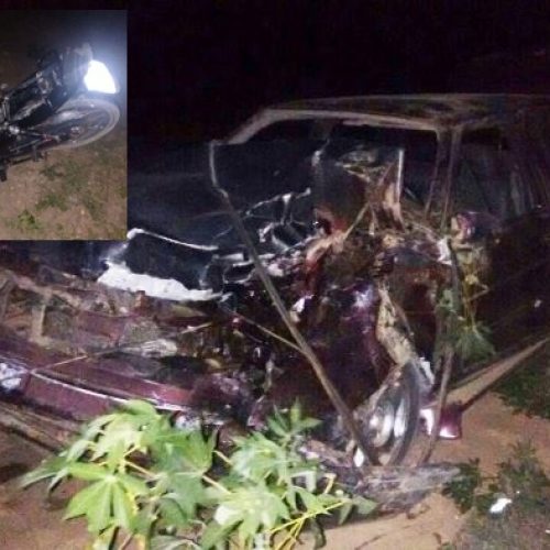 Motociclista tem morte instantânea ao colidir com carro na BR 324