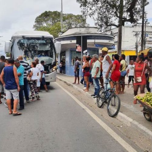 Idoso é acusado de estupro de vulnerável dentro de transporte coletivo em Feira de Santana