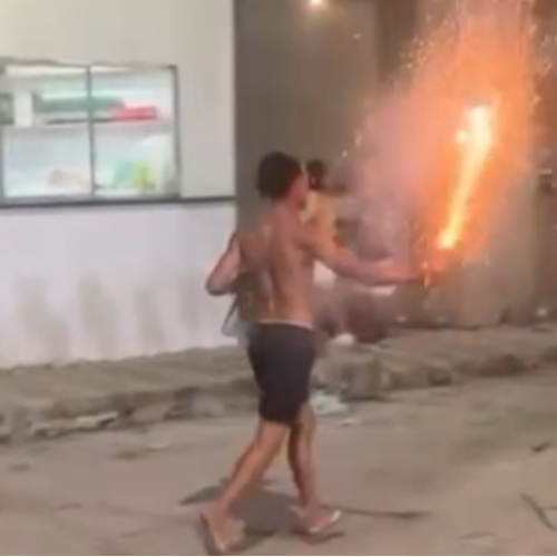 Espada explode na mão de jovem durante guerra de espadas em Cruz das Almas