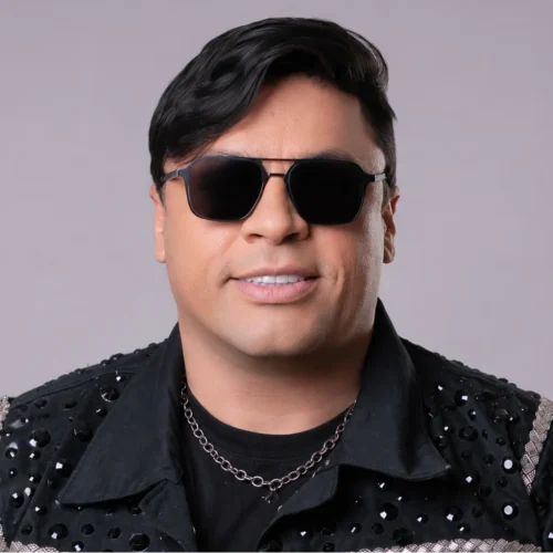 Morre Netto Araújo, ex-vocalista da Cavaleiros do Forró, aos 42 anos