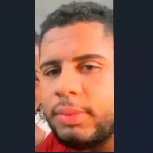 Motociclista morre após se chocar contra árvore na BA-411, em Conceição do Coité