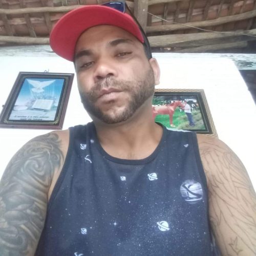 Homem é executado a tiros dentro de casa em Pé de Serra