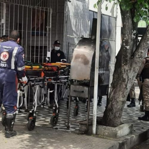 Ciganos baleados dentro de bar no centro de Feira de Santana; 4 pessoas morreram