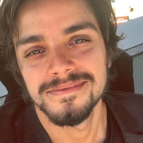 10 famosos que são gays e provavelmente você não sabia