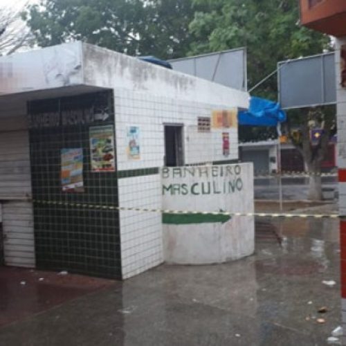 Serrinha: Homem é encontrado morto em banheiro da Praça Morena Bela