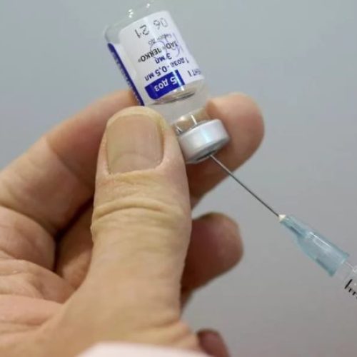 Rússia registra a terceira vacina contra o novo coronavírus