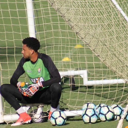 Goleiro estava emprestado ao Guarani (Maurícia da Matta / EC Vitória)
