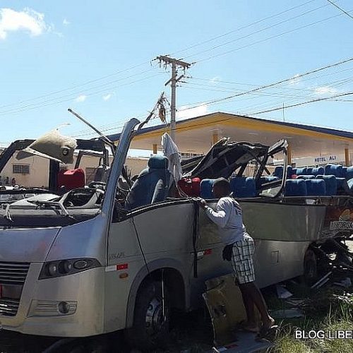 Sobe para 7 número de mortos de acidente em Seabra, diz delegado