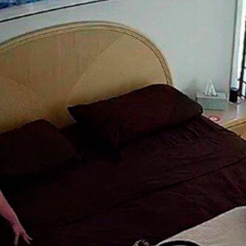 Casal descobre câmera escondida em apartamento alugado pelo Airbnb