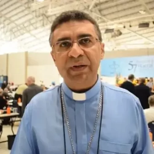 Bispo da Diocese de Serrinha lança nota de repúdio; após padre de Araci condenar a realização de micareta de Tucano em pleno Domingo de Ramos