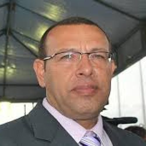 Prisco deixa reunião na AL-BA insatisfeito e alega falta de negociação