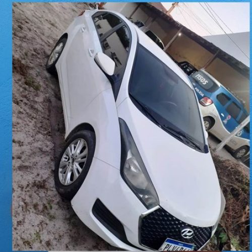 Polícia Civil de Coité prende homem com HB 20 roubado em Minas Gerais