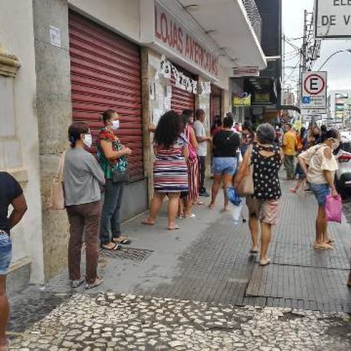 Comércio: prefeito prorroga decisões de decreto anterior até o dia 18