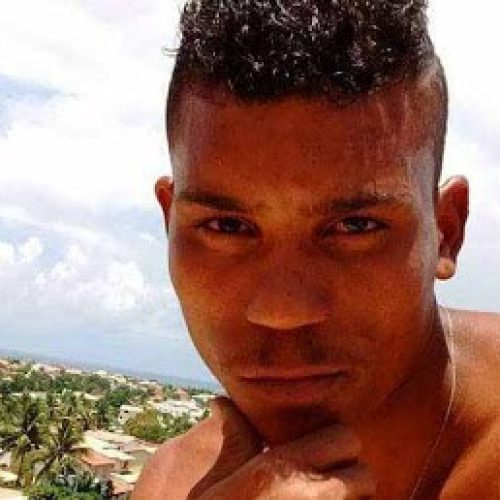 Flayd, 26, foi morto no bairro Novo Horizonte