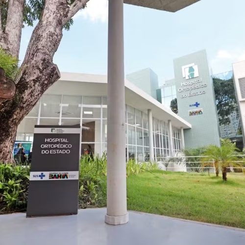 Homem de 55 anos recebe primeiro transplante de osso e cartilagem feito pelo SUS na Bahia