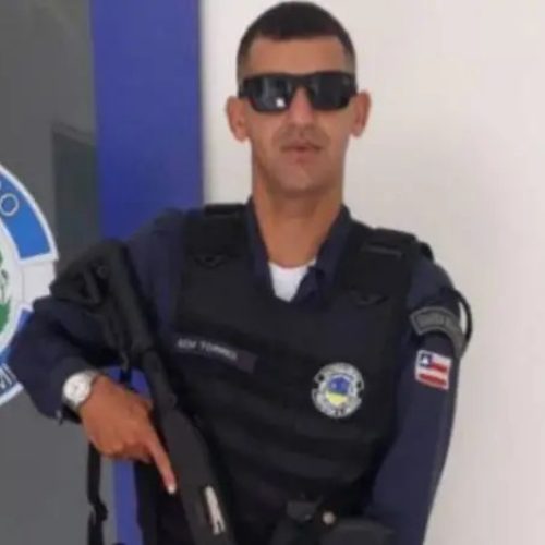 Guarda municipal é morto a tiros dentro de bar