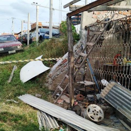 Mecânico morre eletrocutado quando realizava um trabalho com solda elétrica
