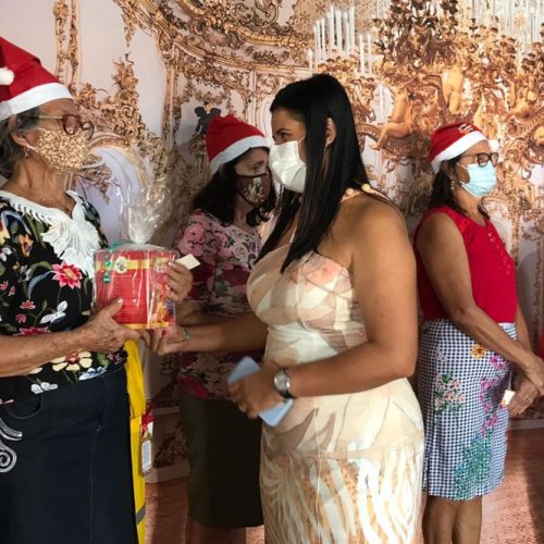 Natal do Aconchego: Assistência Social realiza atividades para idosos do Projeto Florescer