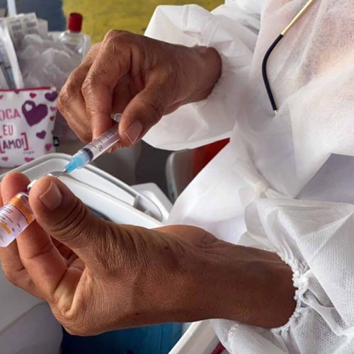 Riachão vacina pessoas com idade igual ou superior a 22 anos nesta quarta