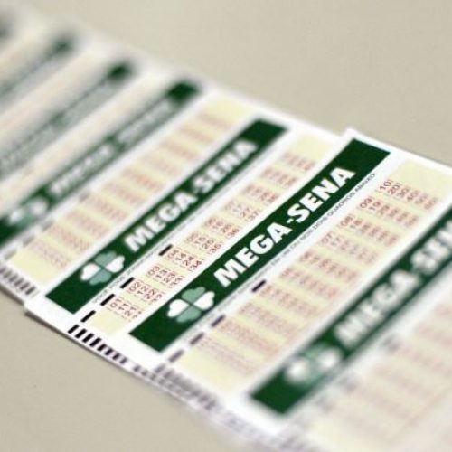 Ninguém acerta dezenas da Mega-Sena e prêmio acumula em R$ 28,5 milhões