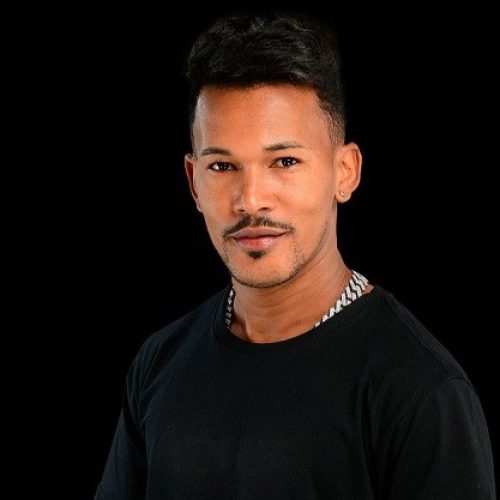 Cantor Nivaldo Marques do hit “Tem Cabaré Essa Noite” registra boletim de ocorrência contra ameaças nas redes sociais