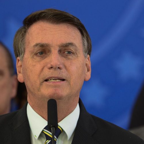 O presidente da República, Jair Bolsonaro, faz pronunciamento no Palácio do Planalto