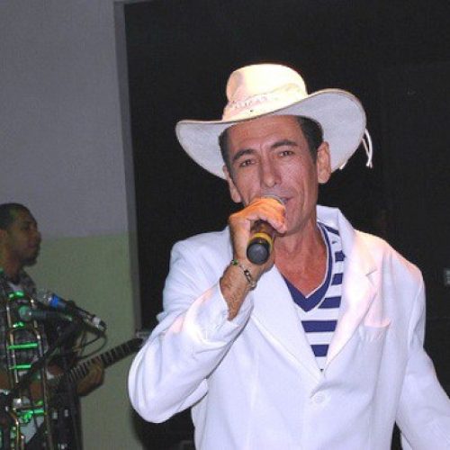 Fora do São João de Riachão, Olivan Monteiro é atração em várias festas da região