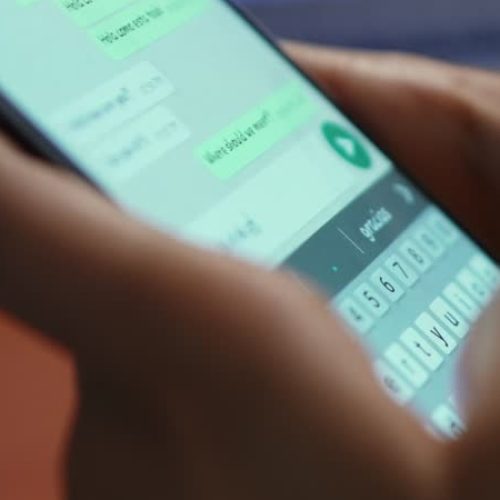 Cícero Dantas: Mulher é condenada a pagar R$ 1,5 mil após xingamentos nas redes sociais