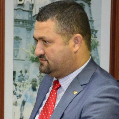 TJ/BA mantém sem efeito sessão que reprovou contas de 2015 de Osni Cardoso