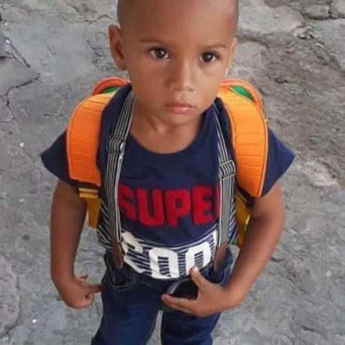 Menino de 3 anos morre após choque elétrico em Santa Bárbara