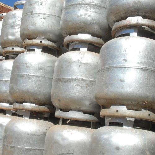 Valor de gás de cozinha tem segundo aumento do ano na Bahia