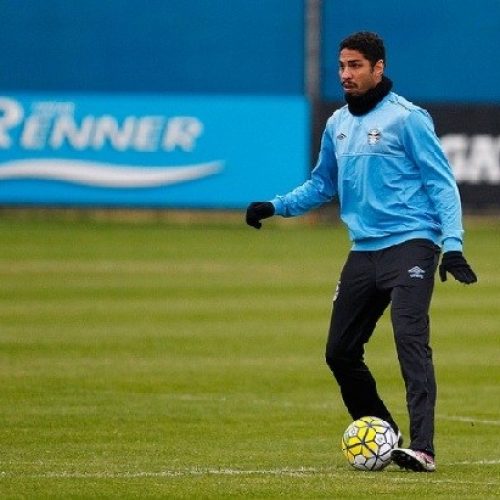 Depois de 6 anos, Wallace está de volta para defender o Vitória