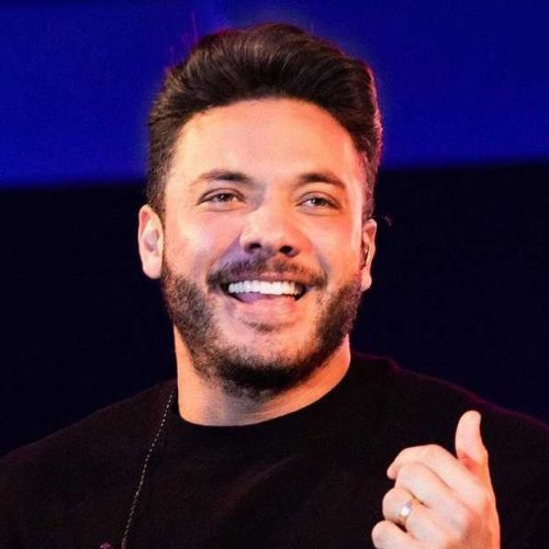 Wesley Safadão cancela novo show na Bahia devido à lesão na coluna